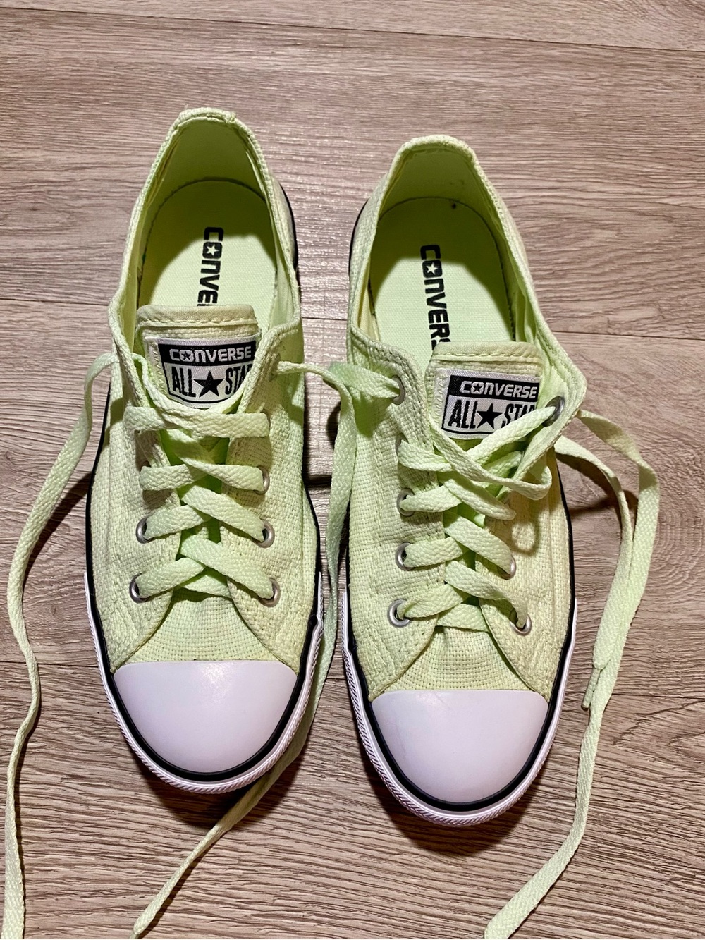 Converse ~ Light Green ~ Mesh ~ Women’s Size 7